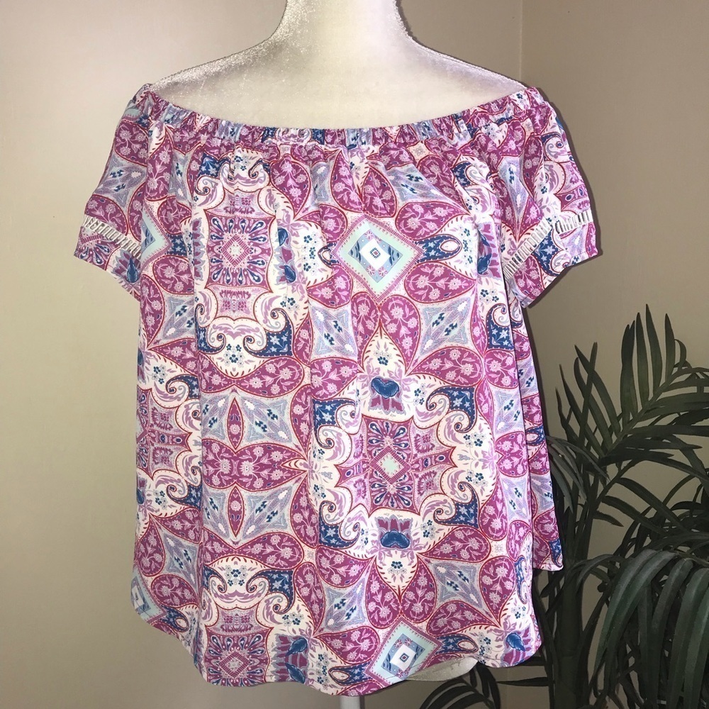 Belle Sky Off Shoulder Short Sieeve Swing Top L